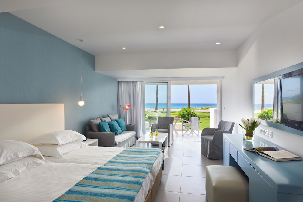 BUNGALOW, BEACH SIDE, SEA VIEW