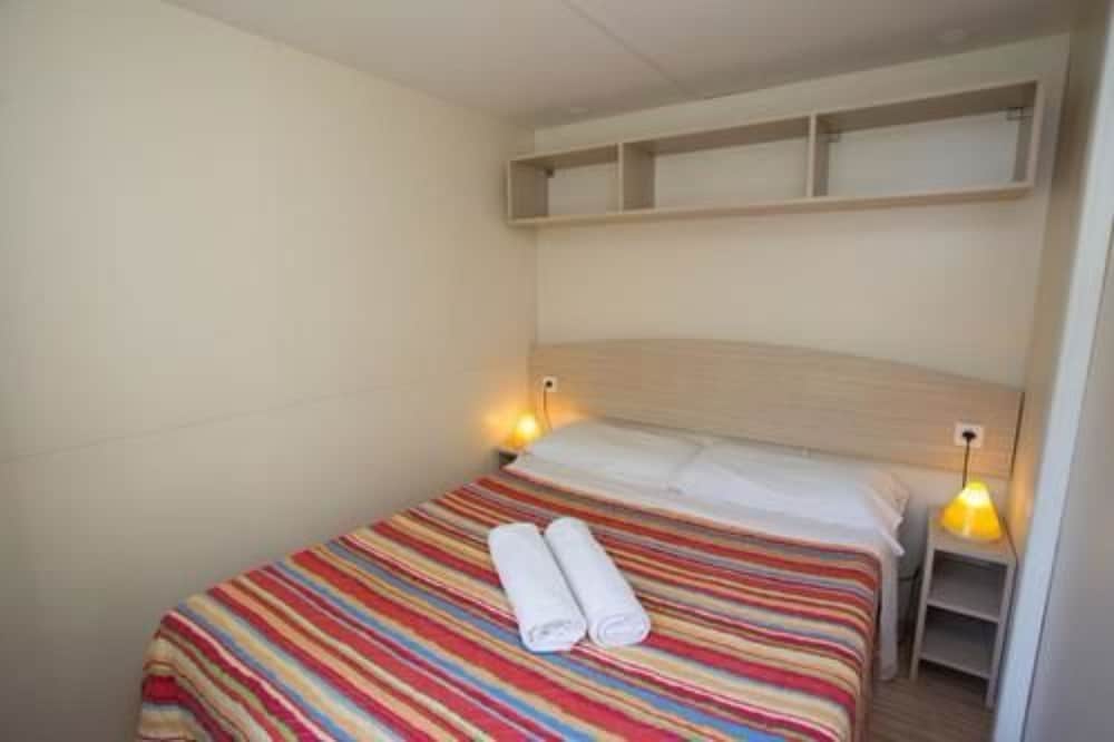 Camping Serenella 11/50