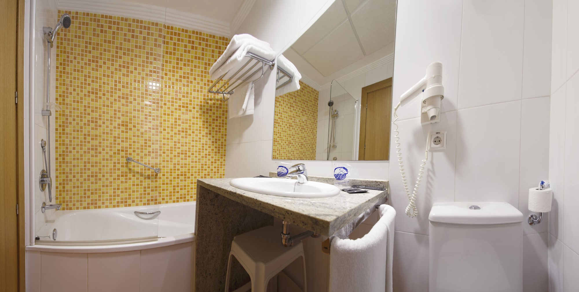 غرفة عائلية بسريرين مزدوجين، PLAYAS DE GUARDAMAR HOTEL 4/8