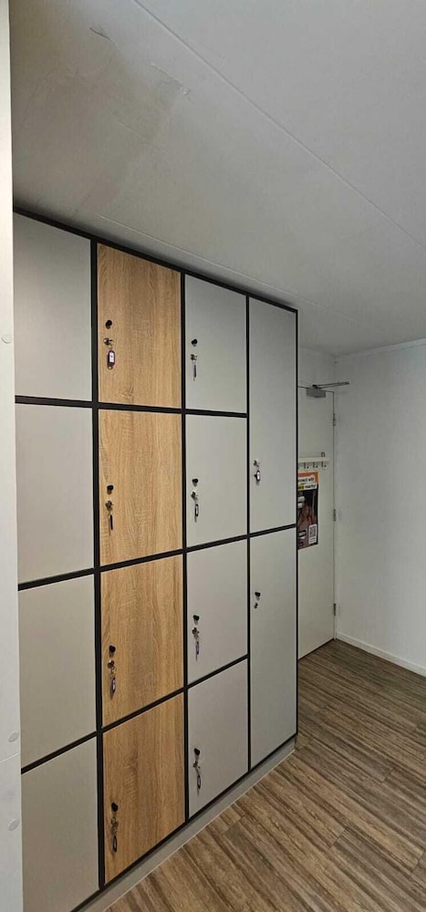 Dutchies Hostel 4/50