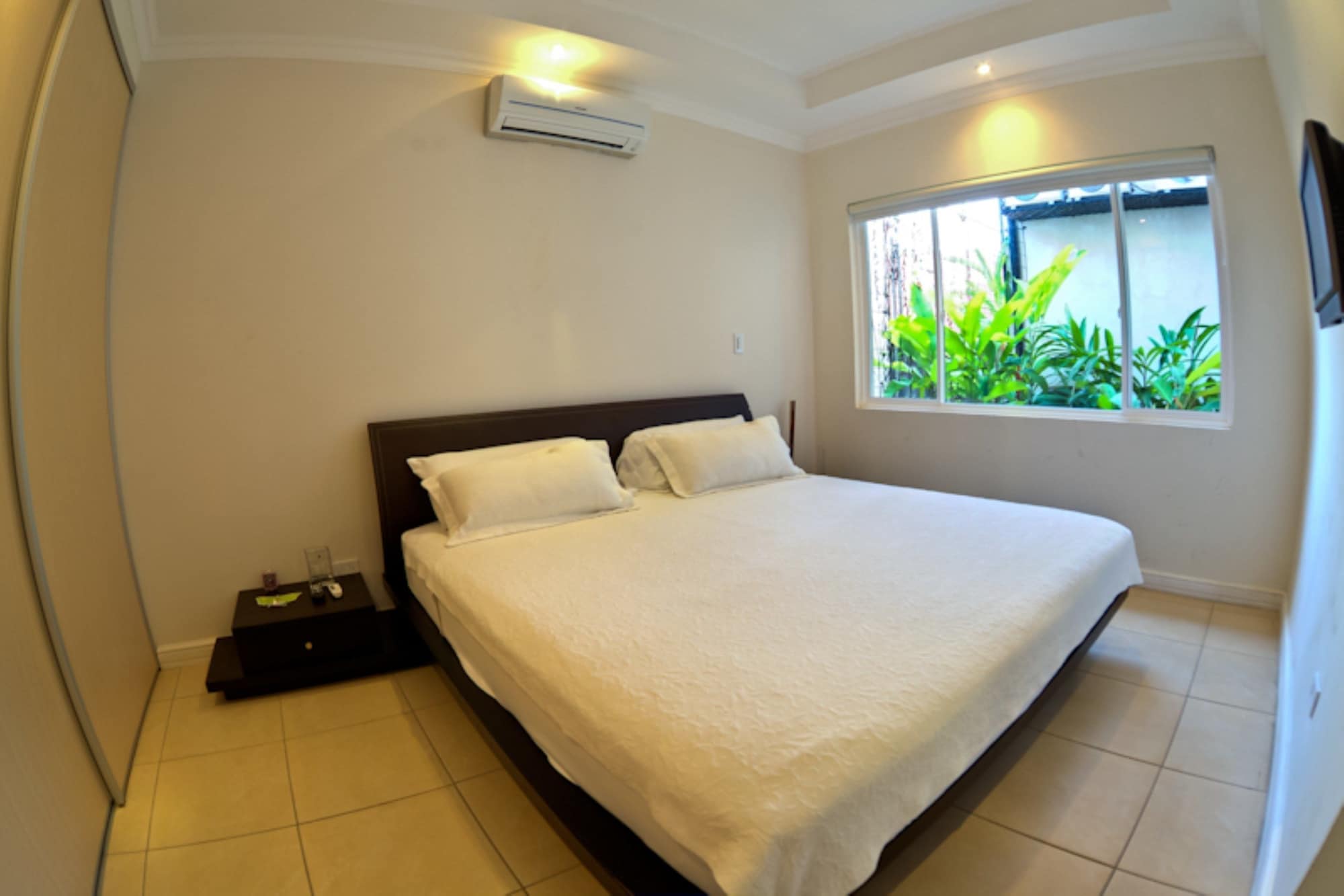 BELLA LEONA, APARTMENT