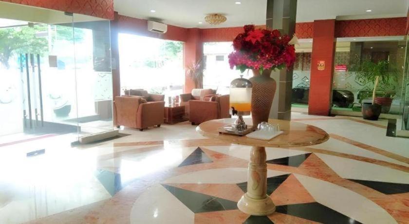 Sapadia Hotel Cirebon 20/32