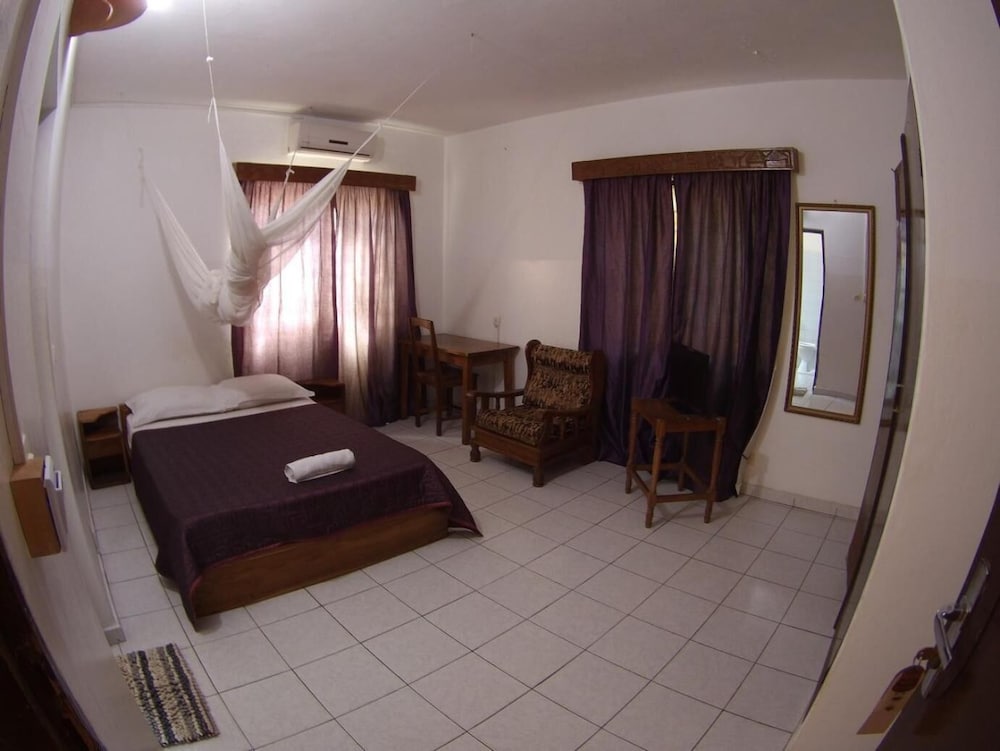 Hotel Aurore 23/63