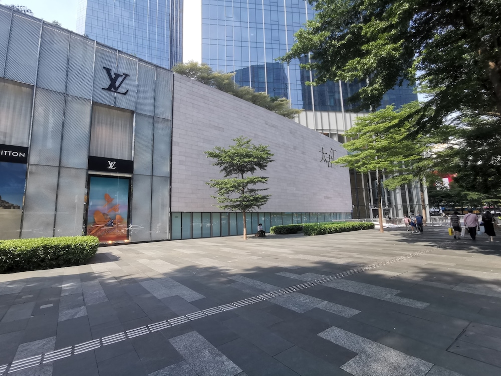 Landmark International Hotel 43/49