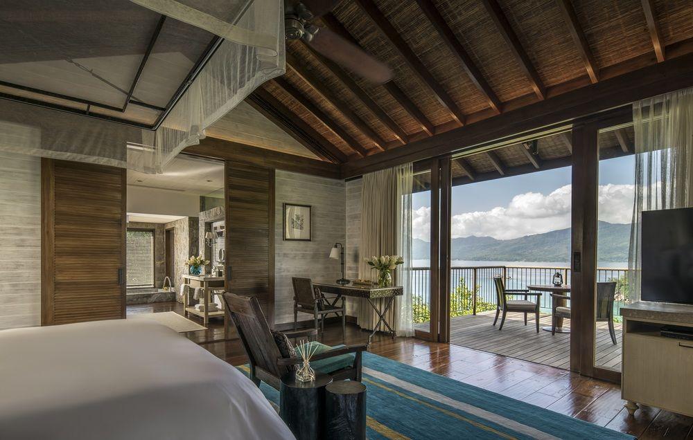 Serenity, Villa, King Bed, Ocean View