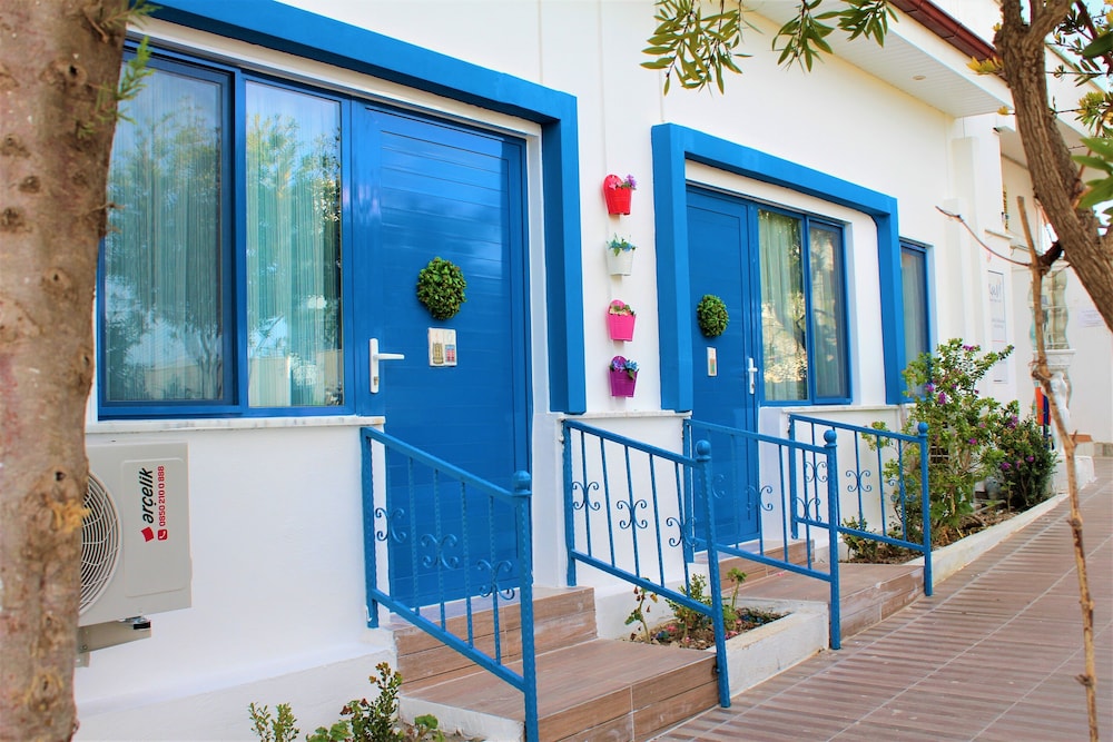 Mavi Restaurant & Bistro Villas 7/47