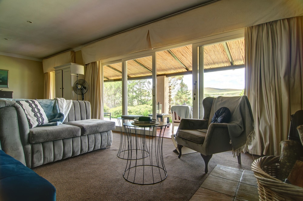 Blue Gum Country Estate 72/89