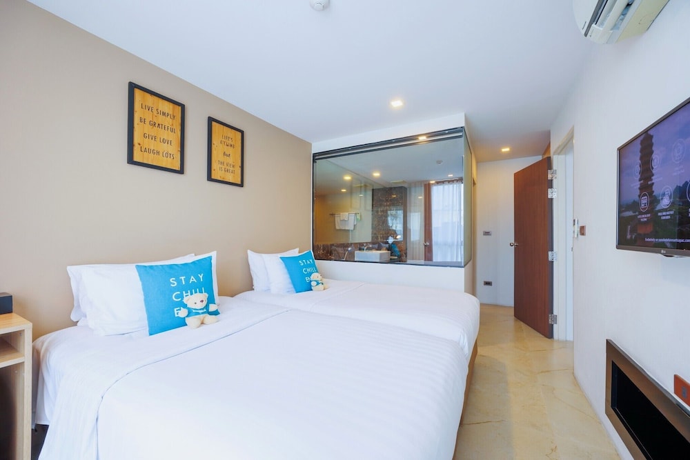 Cross Vibe Chiang Mai Decem 25/64