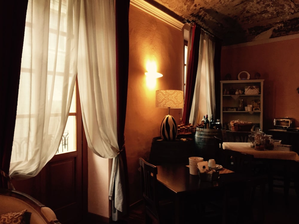 Albergo San Lorenzo 37/66