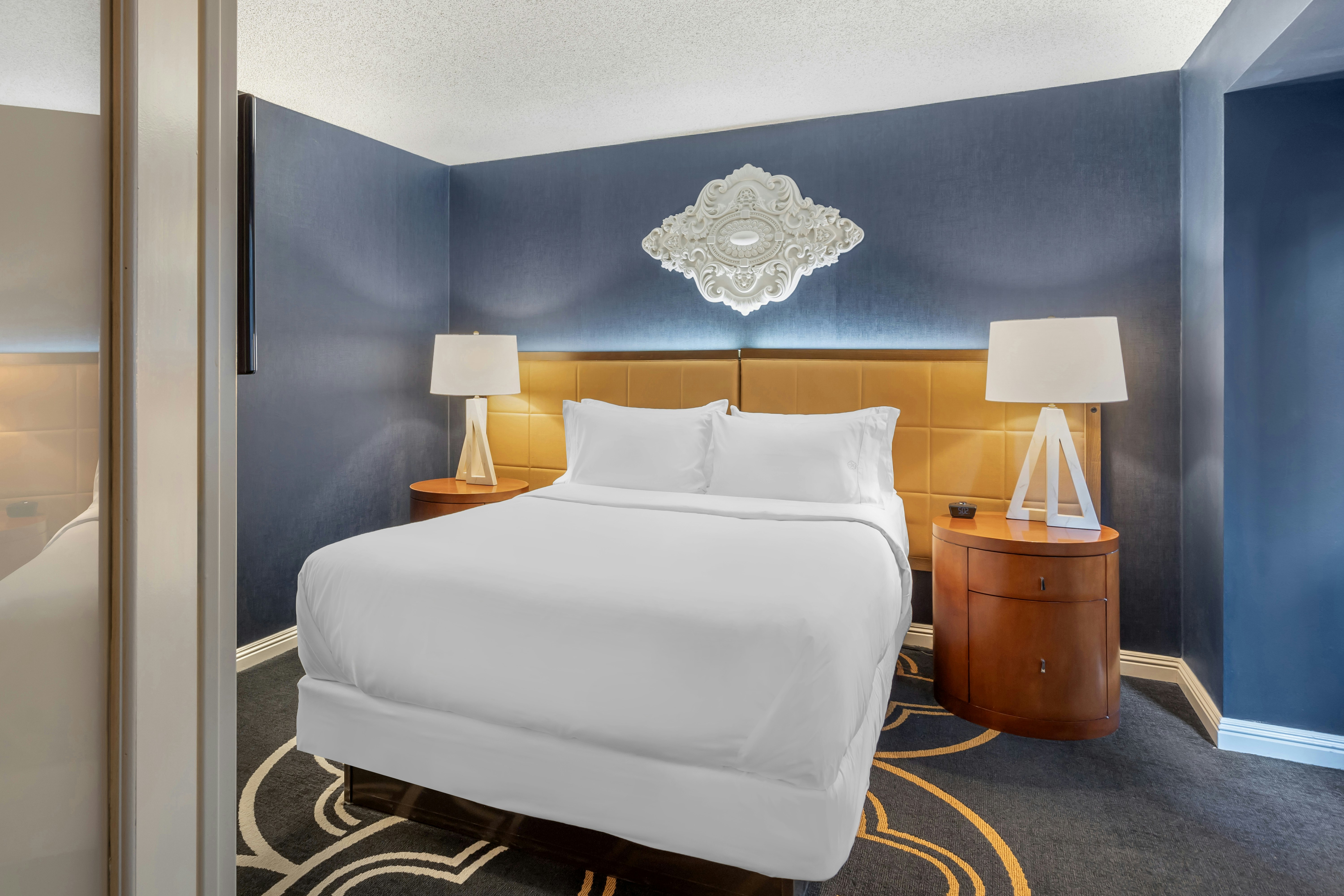 Omni Chicago Hotel 33/84