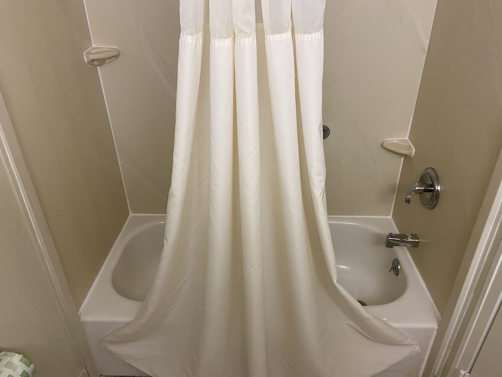 Clarion Inn Harpers Ferry-Charles Town 17/51