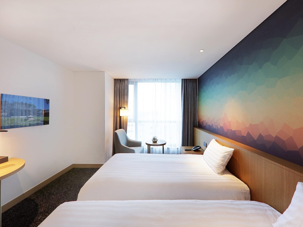 Mercure Ambassador Ulsan 9/50
