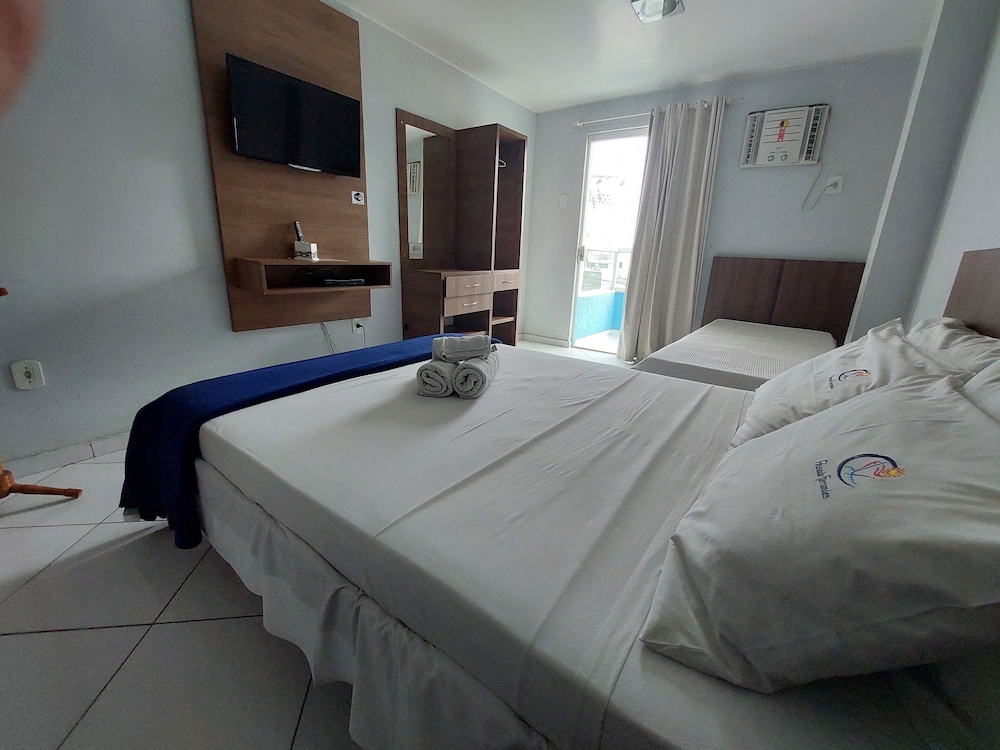 Standard, 1 Double and 1 Single Bed
