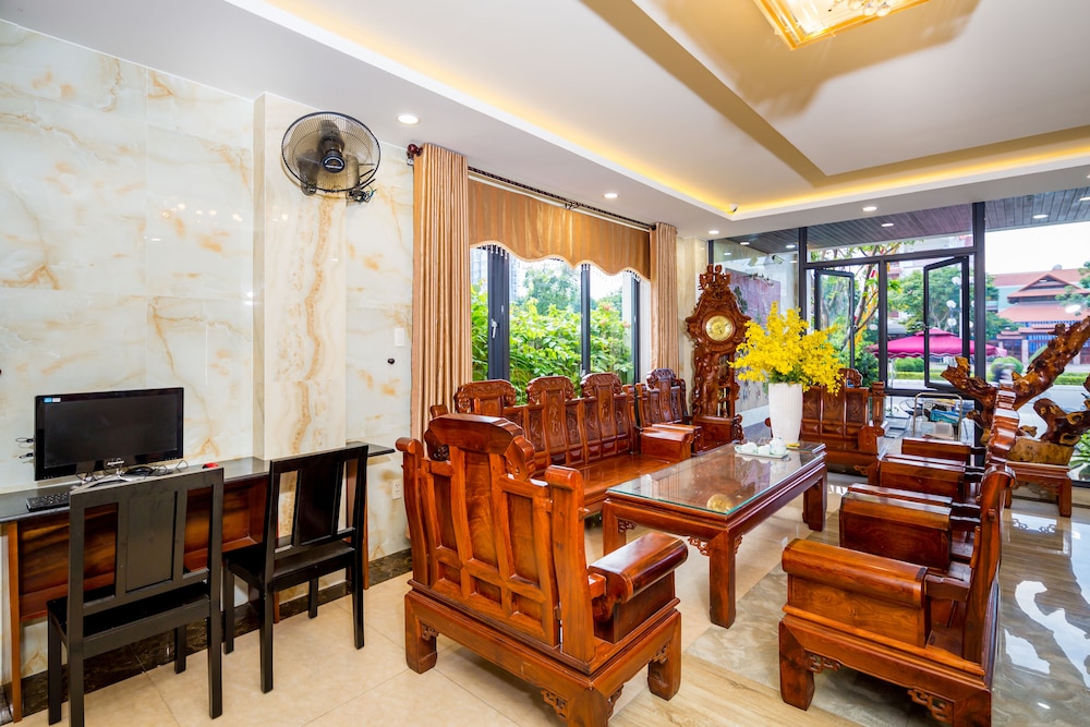 La Maison Da Nang Beach 26/50