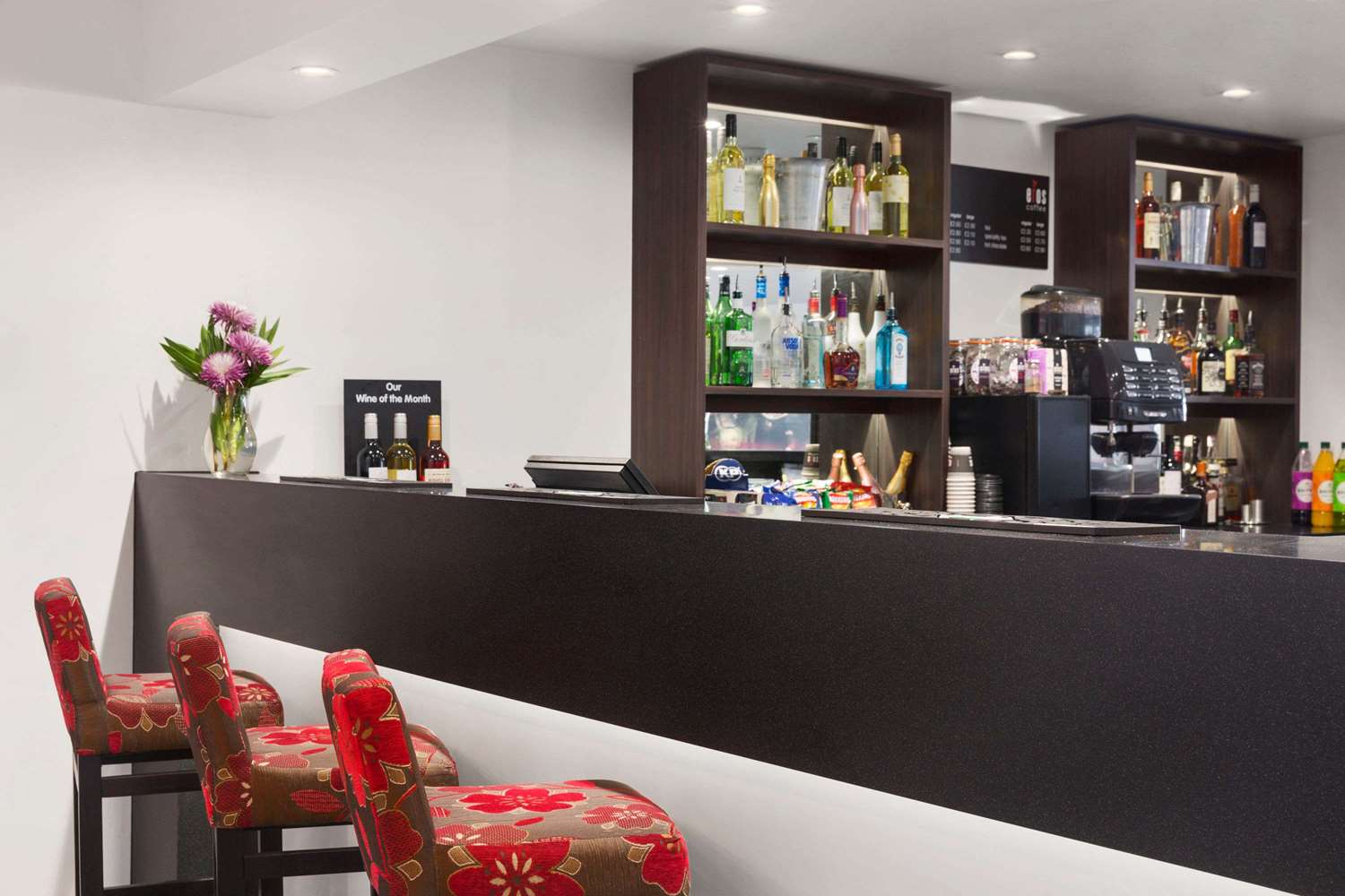 Ramada by Wyndham Milton Keynes 23/47