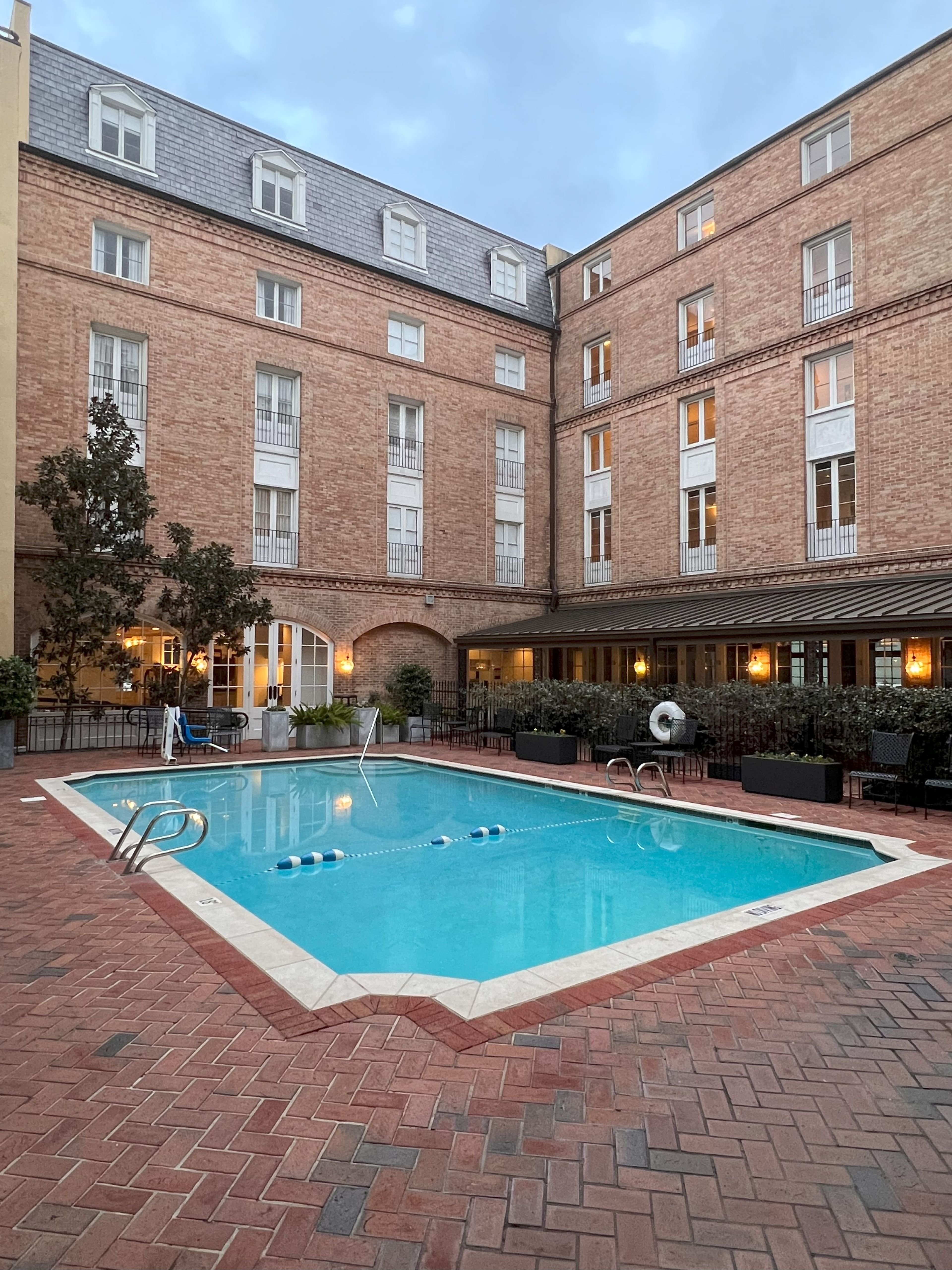 Holiday Inn Hotel French Quarter-Chateau Lemoyne 19/19