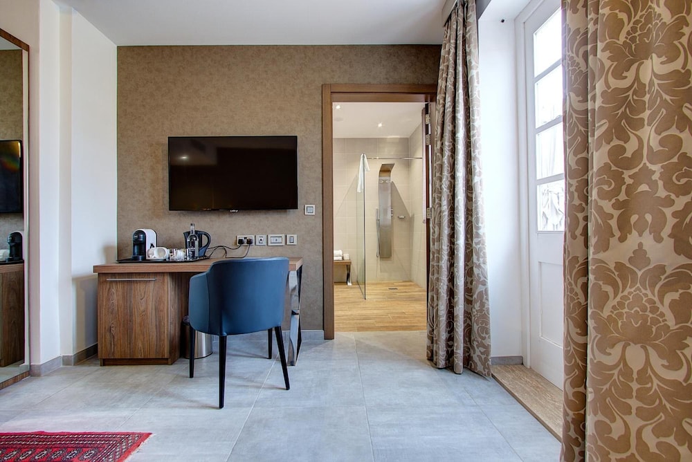 Palazzo Paolina Boutique Hotel 59/66