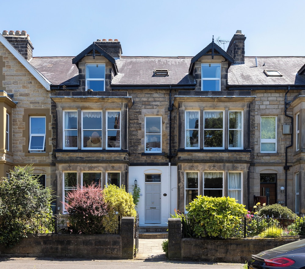Wynnstay House 2/33
