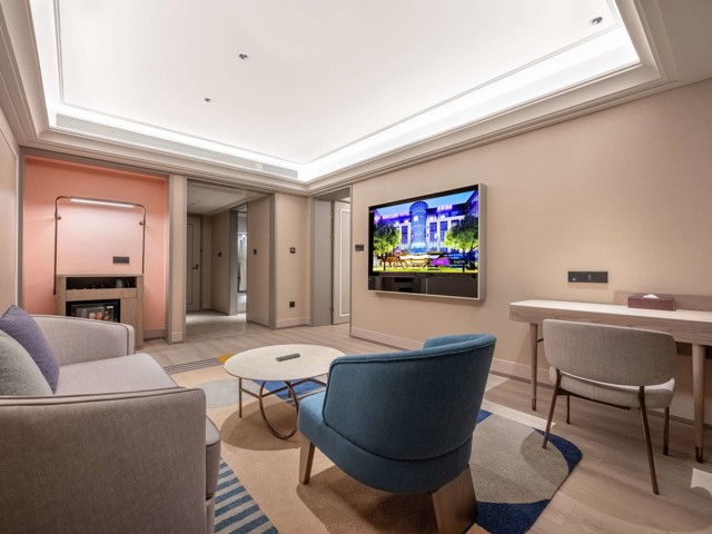 Mercure Chengdu Tianfu Square 7/10