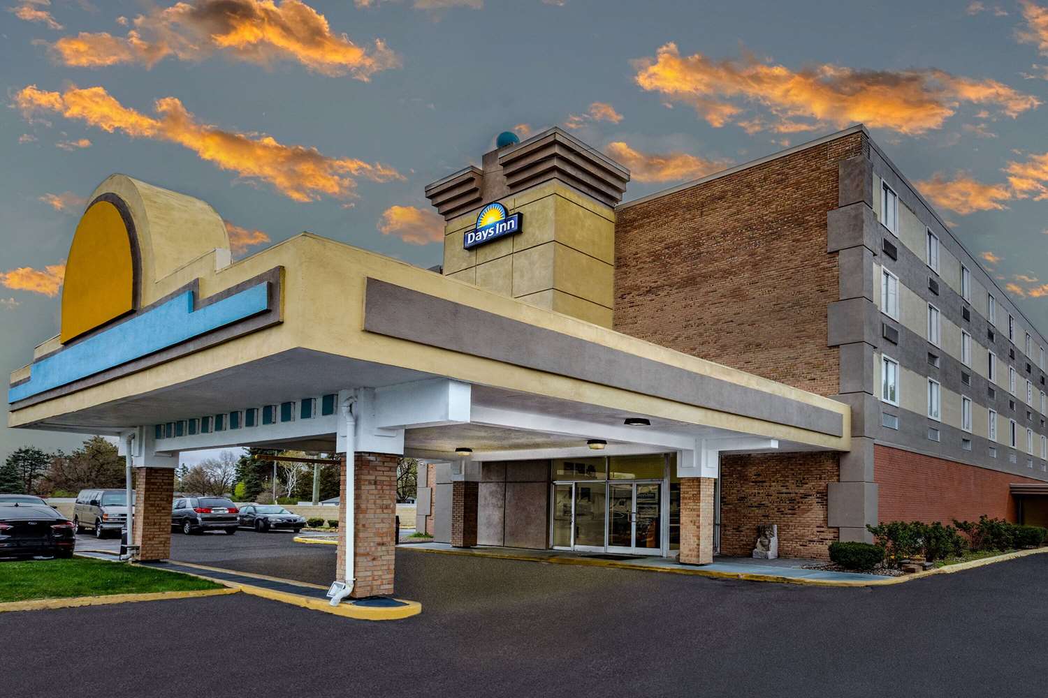 Days Inn By Wyndham Livonia - Detroit 2/59