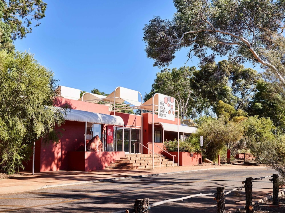 Emu Walk Apartments 40/49