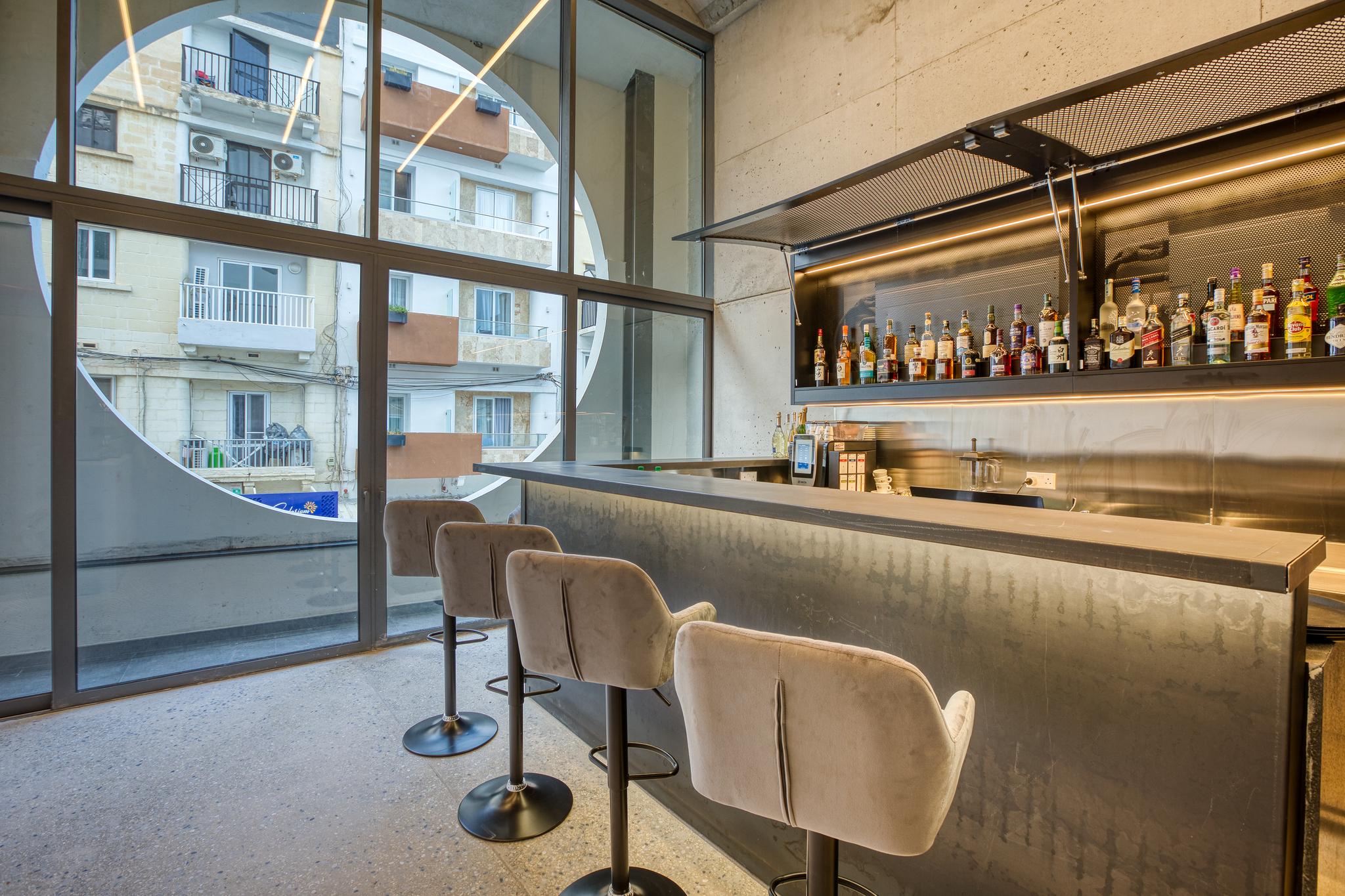 JL Hotel 28/38
