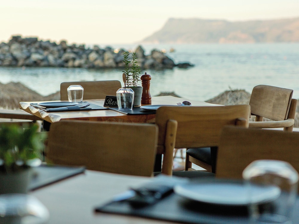 Aphrodite Beach hotel 44/50