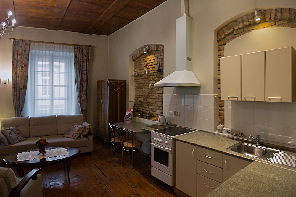 Bernardinu B&B House 40/50