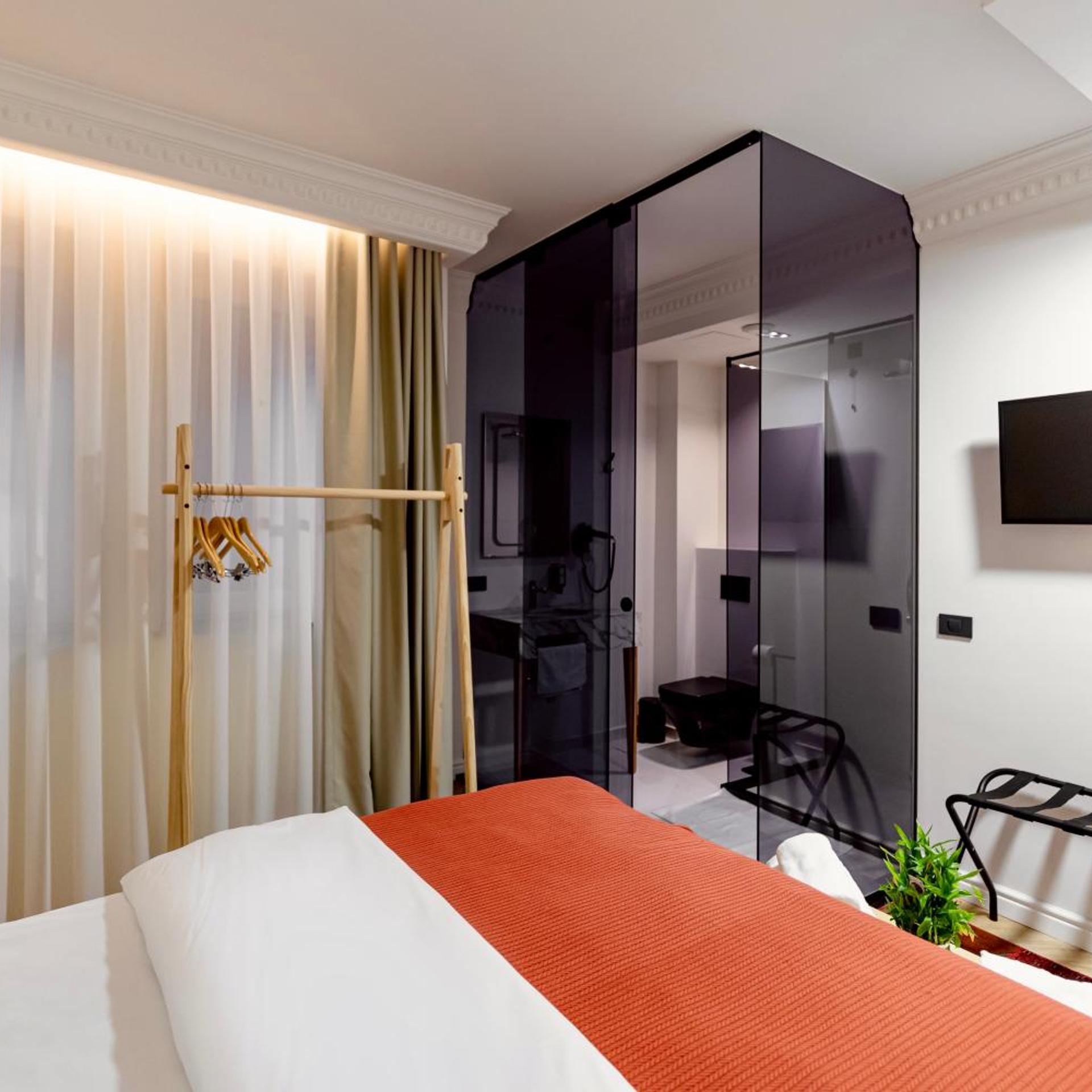 Garden Downtown Boutique Hotel Pristina 18/36
