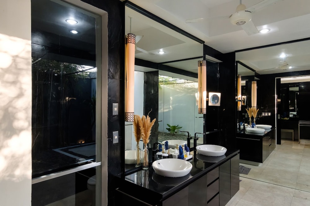 Suluban Cliff Bali Villa 48/50