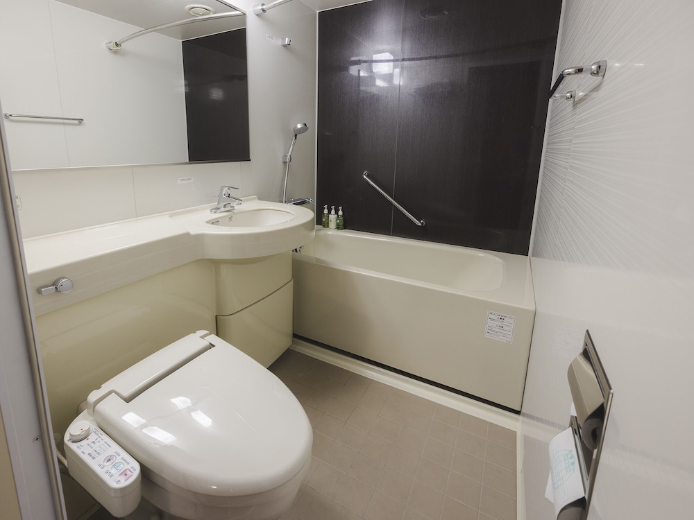 Hotel Gracery Tamachi 81/84