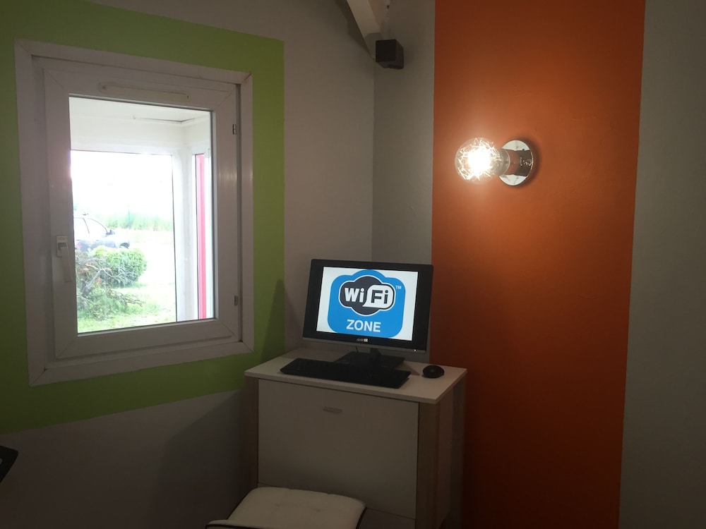 B Hotel Troyes Aeroport 44/50