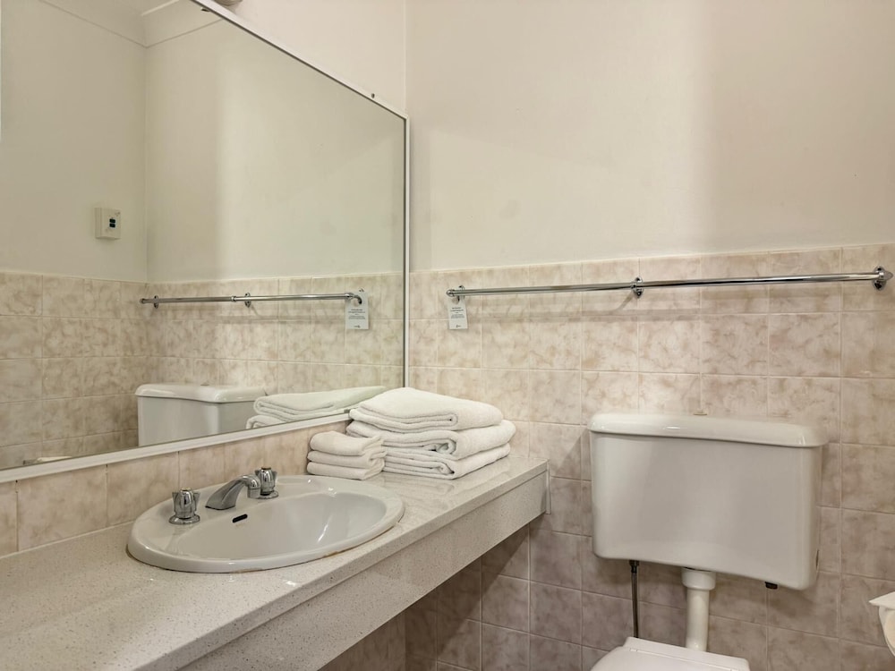 Katoomba Town Centre Motel 43/44