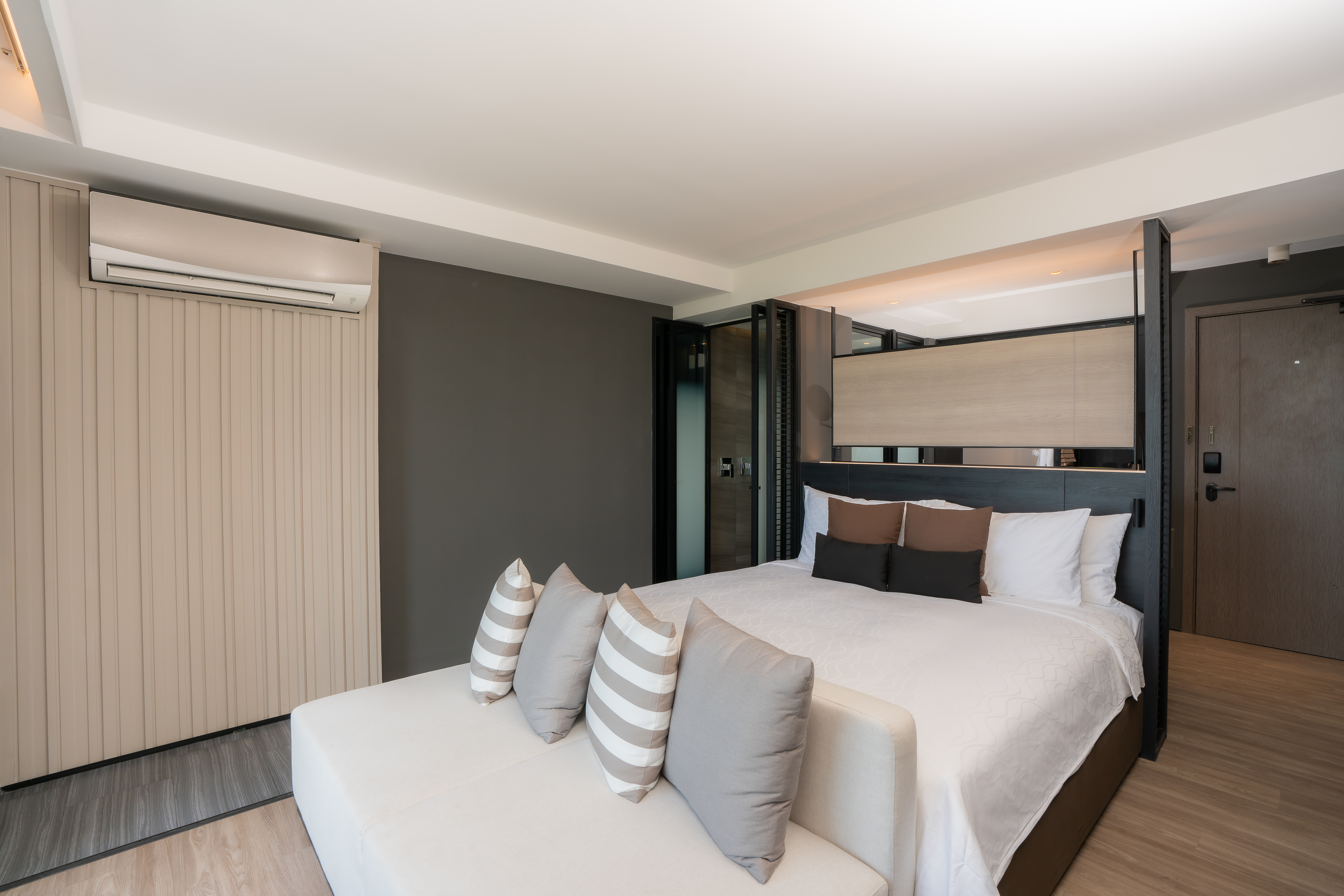 Garden, Executive, Bayphere Hotel Pattaya JC 4/10