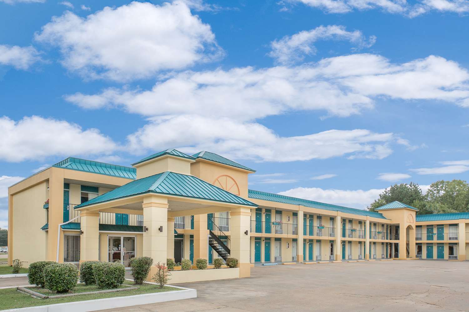 Americas Best Value Inn Kosciusko 2/30