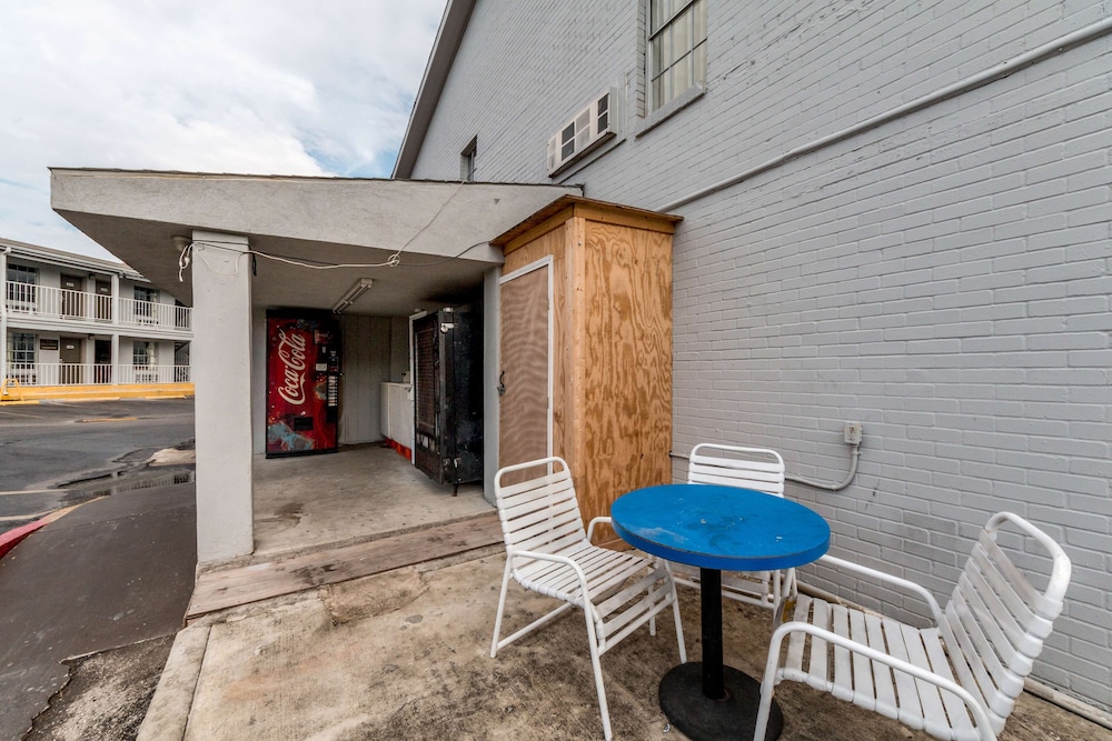 Studio6 San Antonio, TX - Fort Sam Houston Area 37/47