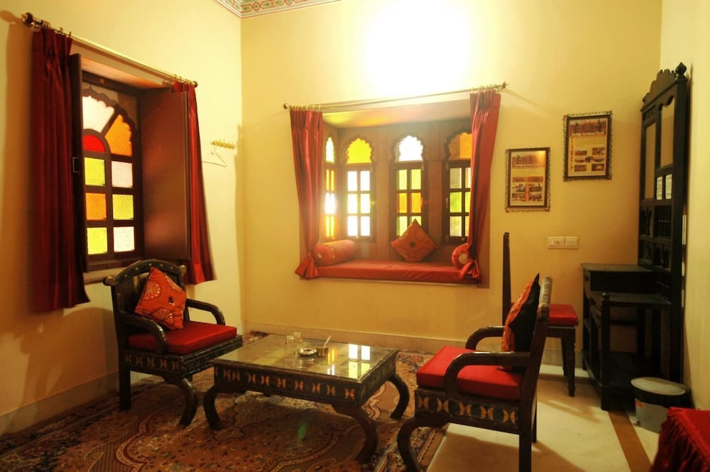 Kuchaman Haveli 33/50