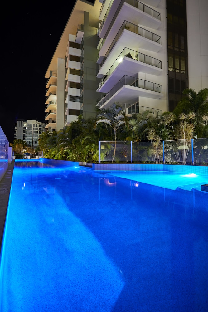 M1 Resort 49/80