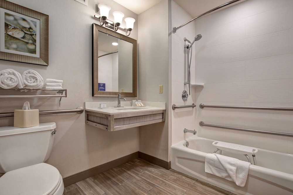 Hilton Garden Inn Portland/Beaverton 13/54