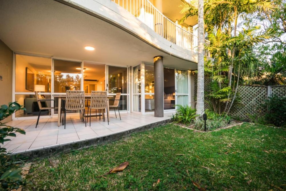 Noosa Hill Resort. 75/78