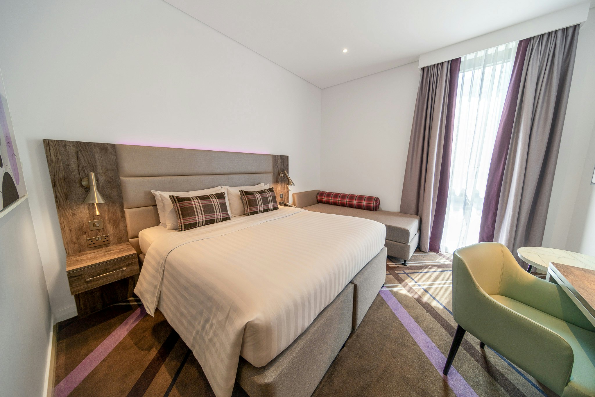 Premier Inn Dubai Barsha Heights Hotel 1/14
