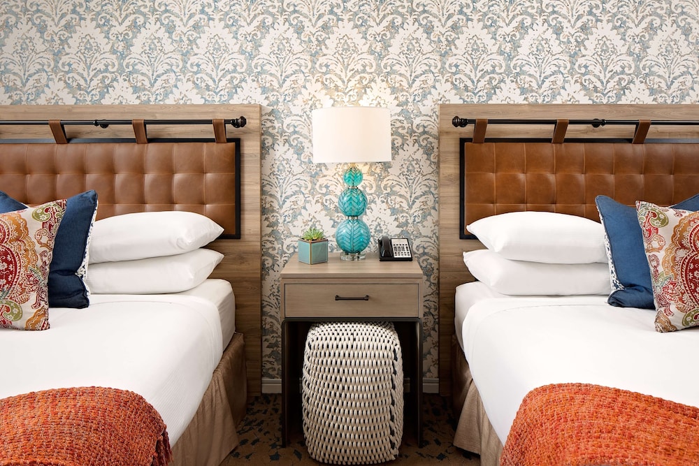 The Cassara Carlsbad Tapestry Collection By Hilton 44/63
