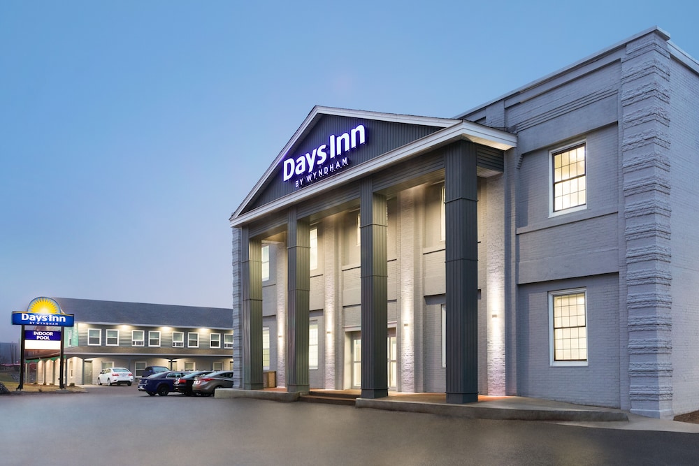 Days Inn by Wyndham Saint John New Brunswick 2/41