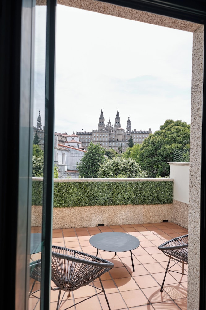 Pombal Rooms Santiago 23/50