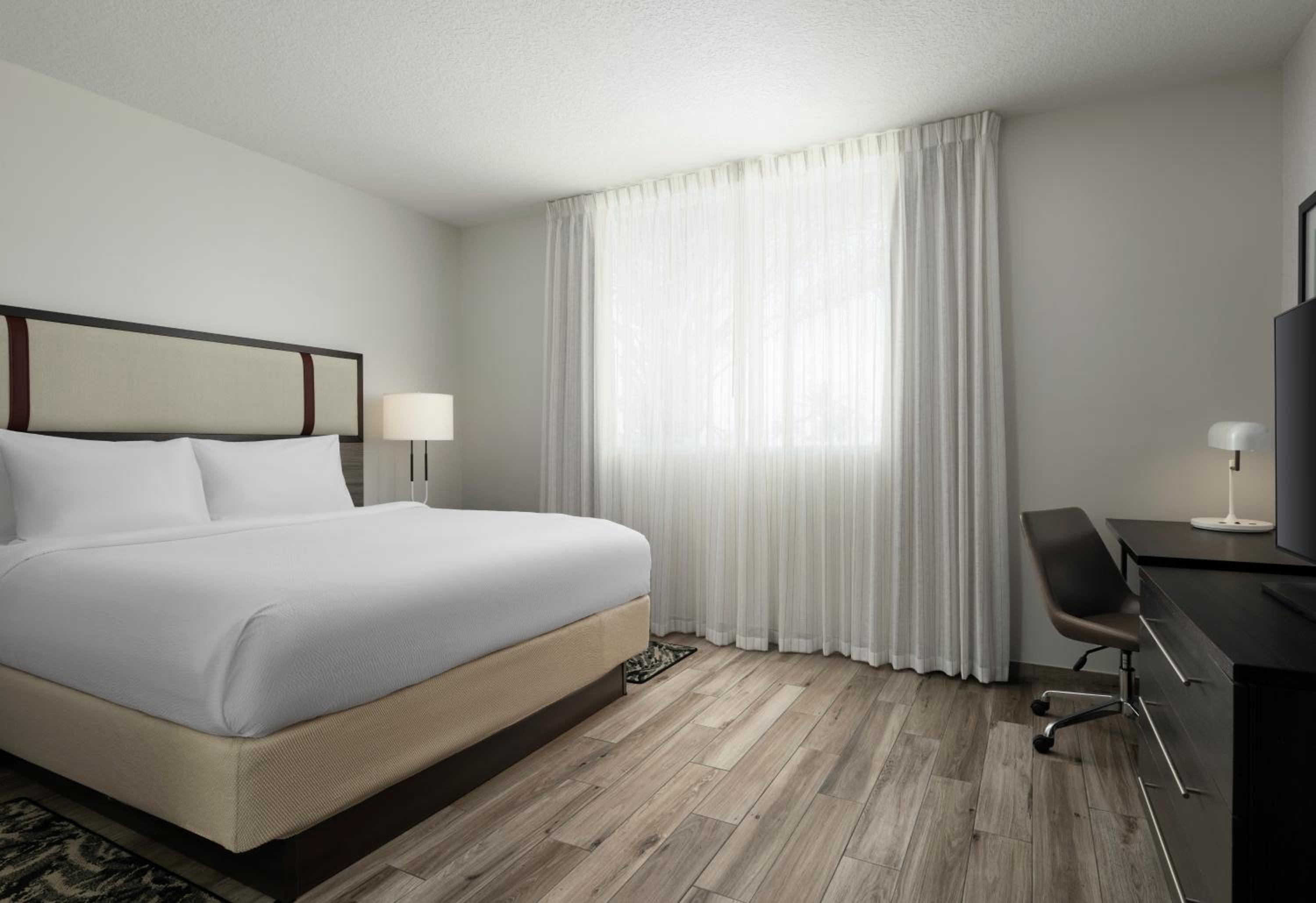 Suite, King Bed, Sofa, Accessible, Residence Inn Miami Beach Surfside 2/10
