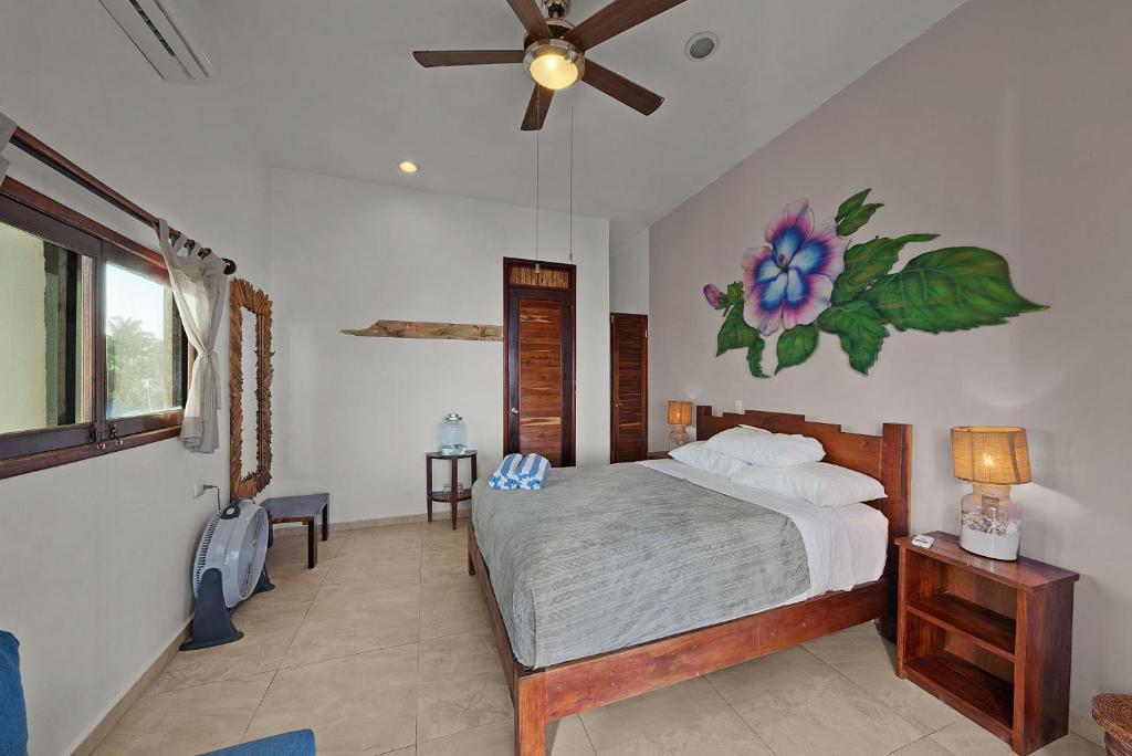 Deluxe, King Bed, Ocean Front
