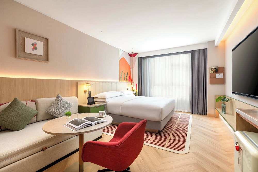 Sandalwood Hotel 20/48