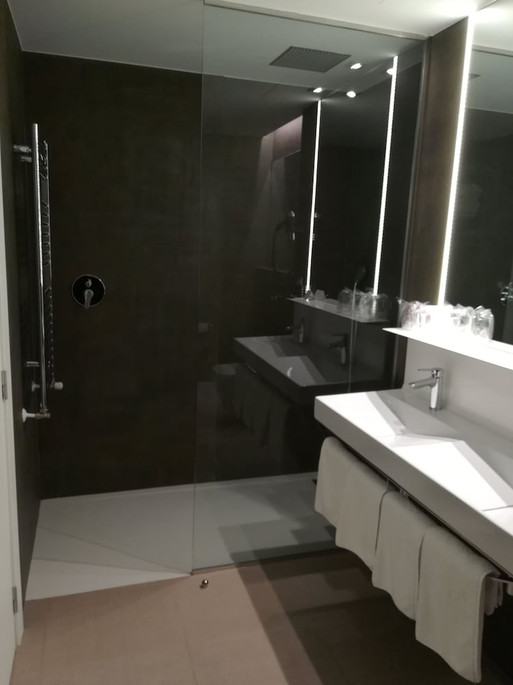 Hotel Spa Ciudad de Binefar 41/43