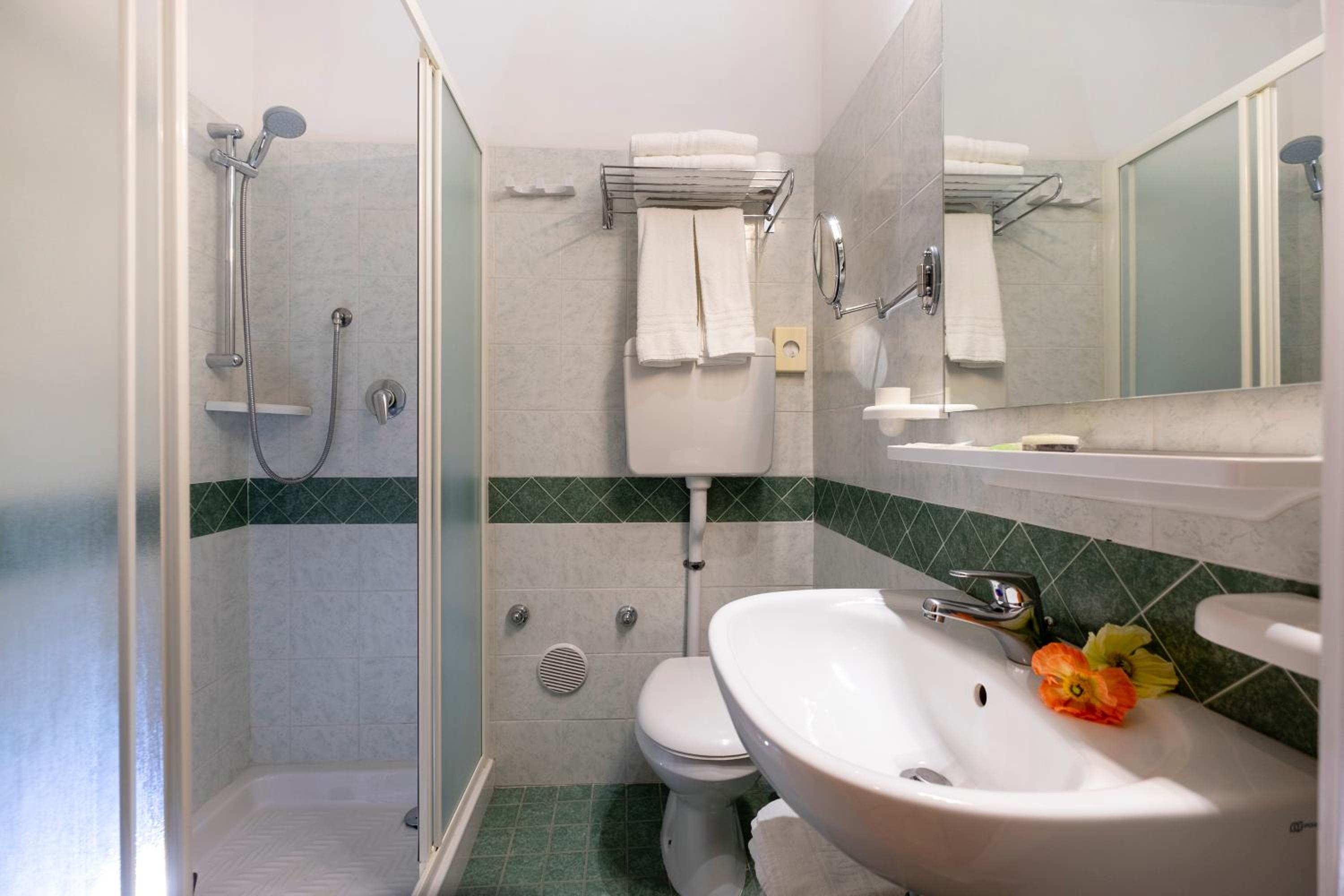 Hotel Elios 49/50