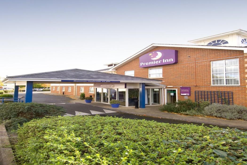 Premier Inn Coventry South (A45) 12/28